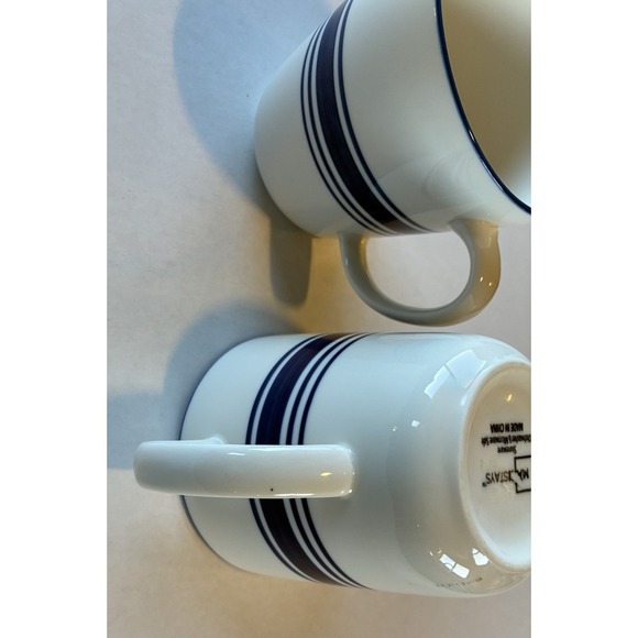Mainstays Walmart Blue White Ringed Ceramic Coffee Mugs Lot of 2 Tea Cups - Picture 7 of 9